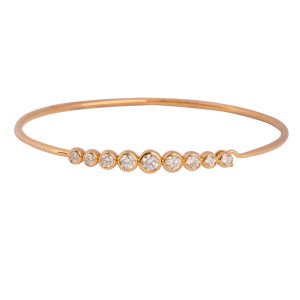 Graduating Bezel Set Round Diamond Bangle